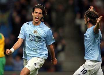 Ο Sam έδωσε την πρόκριση στη Σίτι, εισιτήριο για Αρσεναλ και Λίβερπουλ