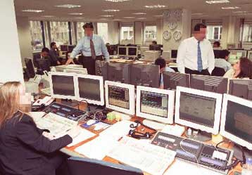 Υπέρβαση 1,5 δισ. ευρώ στον στόχο για τον κρατικό δανεισμό το 2007