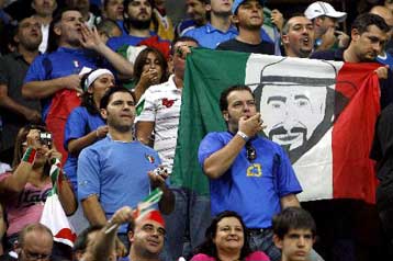 Κονσέρτα και εκδηλώσεις στη μνήμη του Λουτσιάνο Παβαρότι σε όλο τον κόσμο