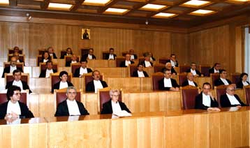 Με απουσίες θα τελεστεί την Πέμπτη ο αγιασμός στο ΣτΕ