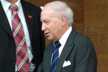 Δεν ήρθε η ώρα για τρίτη πρόταση για την ονομασία της ΠΓΔΜ, δήλωσε ο Μ.Νίμιτς