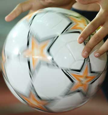 «Αιώνιοι» Αθήνας εναντίον ΠΑΟΚ και Αρη στην «καυτή» 3η αγωνιστική της Σούπερ Λίγκα