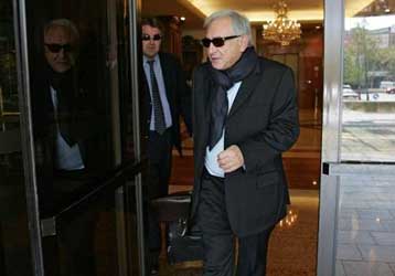 Ο Ντομινίκ Στρος-Καν νέος γενικός διευθυντής του Διεθνούς Νομισματικού Ταμείου