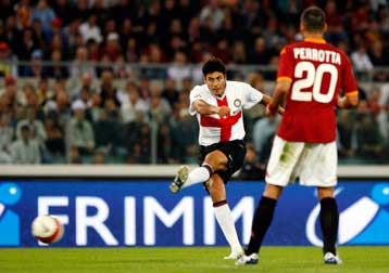 Η Ίντερ… διέλυσε τους δέκα της Ρόμα, «τριάρα» της Φιρεντίνα