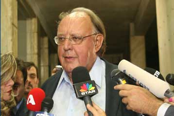 Ζητούμε πολιτικές και όχι πρόσωπα, δηλώνει ο Θ.Πάγκαλος