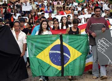 Στο εδώλιο του κατηγορούμενου η λονδρέζικη αστυνομία για τη δολοφονία Μενέζες