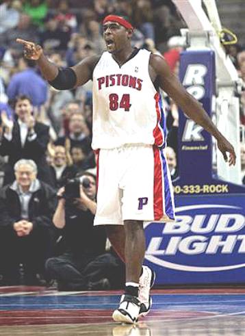 Tα αμερικανικά ΜΜΕ φέρνουν οριστικά τον Ουέμπερ στον Ολυμπιακό