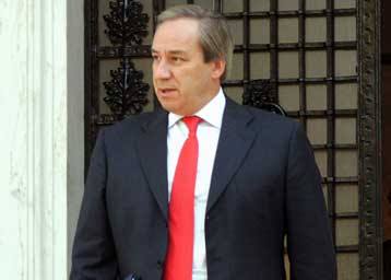 Αμεσα προς ψήφιση τα νομοσχέδια-«εκκρεμότητες» της προηγούμενης Βουλής