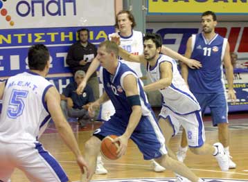 Σε Χαλκίδα, Περιστέρι και Ξάνθη πέφτει η αυλαία της πρεμιέρας