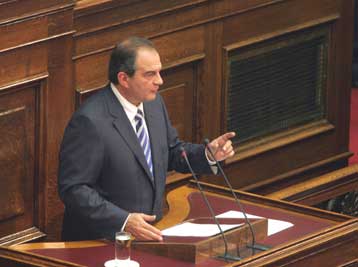 Ομιλία Καραμανλή στην Κοινοβουλευτική Ομάδα της ΝΔ την Τετάρτη