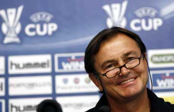 Το 2-0 στη Γαλλία δεν μας έχει εξασφαλίσει την πρόκριση, προειδοποιεί ο Λίνεν