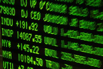 Πτώση στη Γουόλ Στριτ, άνοδος στα ευρωπαϊκά χρηματιστήρια την Τετάρτη