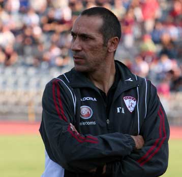 Θα δώσουμε τον καλύτερο εαυτό μας, υποσχέθηκε ο Δώνης για τη ρεβάνς στο Μπλάκμπερν