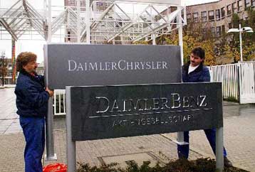 Σε Daimler AG μετονομάζεται η DaimlerChrysler