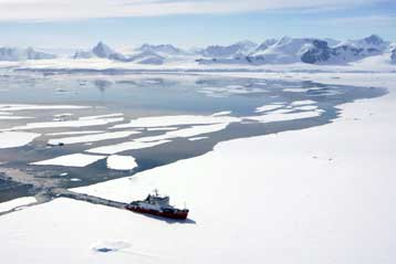 Δεκαπέντε βαθμούς υψηλότερη η θερμοκρασία στην Αρκτική τον Ιούλιο