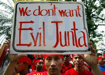 Με τη χούντα της Μιανμάρ συναντάται ανώτατη διπλωμάτης των ΗΠΑ