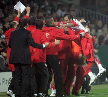 Προσγείωση στη Σούπερ Λίγκα ζήτησε ο Λεμονής από τους παίκτες του