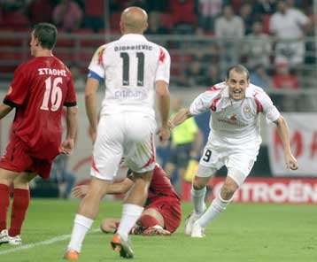 «Έβρεξε» γκολ στην Τούμπα, ένα γκολ ήταν αρκετό για τον Ολυμπιακό