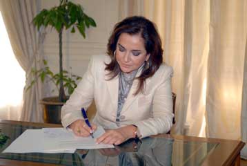 «Παράθυρο» ευκαιρίας στα ελληνοτουρκικά βλέπει η Ντόρα Μπακογιάννη