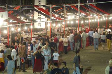 Στις αυξημένες ευθύνες του ΚΚΕ και την κρίση του ΠΑΣΟΚ αναφέρθηκε η Αλ.Παπαρήγα