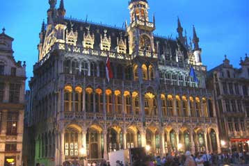 Το Βέλγιο διαψεύδει ότι διασπάται σε φλαμανδόφωνο και γαλλόφωνο τμήμα