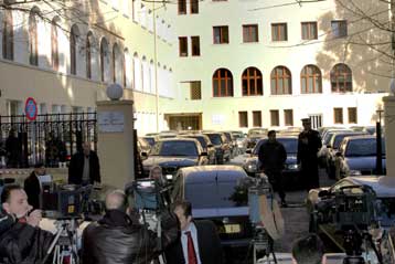 Σε βαρύ κλίμα η Σύνοδος της Ιεραρχίας στη Μονή Πετράκη