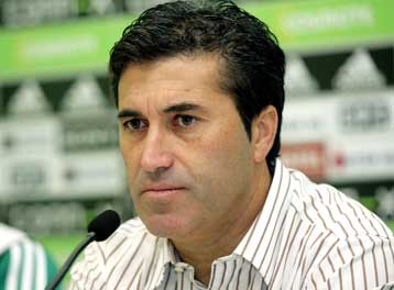 Κίνητρο ο όμιλος, εκτιμά ο Πεσέιρο-«Πρόκριση για τον σοβαρό Παναθηναϊκό»