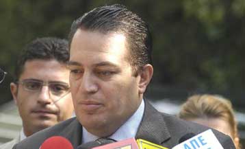 Οδηγίες Καραμανλή σε Στυλιανίδη επί της εφαρμογής του νόμου-πλαισίου για τα ΑΕΙ