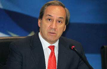 Δυσαρέσκεια στην κυβέρνηση για τους χειρισμούς της ΕΣΥΕ στην αναθεώρηση του ΑΕΠ