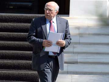 Ανακοίνωση ΥΠΕΧΩΔΕ για την ανακατασκευή των σπιτιών στις πυρόπληκτες περιοχές