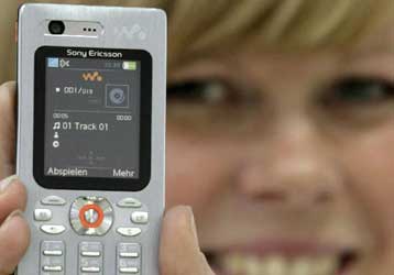Μείωση 10,4% στα κέρδη της Sony Ericsson στο τρίτο τρίμηνο