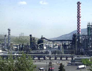 Υπεγράφη από τα ΕΛΠΕ η σύμβαση δικαιωμάτων παραγωγής υδρογονανθράκων στην Αίγυπτο