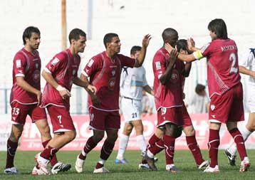 Εύκολα η Λάρισα «έβγαλε» εκτός Κυπέλλου την Ηλιούπολη με 4-0