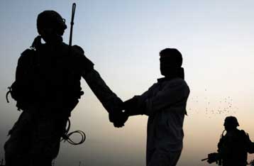 Με ταχύτερους ρυθμούς θα γίνει η αύξηση δυνάμεων του αμερικανικού στρατού