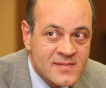 Τι λέει η Vivartia για την αποχώρηση του Δημήτρη Δασκαλόπουλου