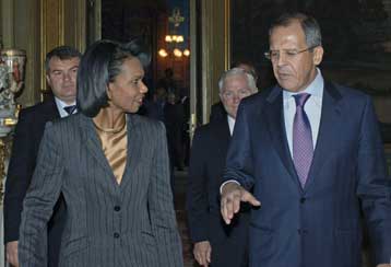 Η Μόσχα ζητά από τις ΗΠΑ να «παγώσει» η εγκατάσταση της αντιπυραυλικής ασπίδας