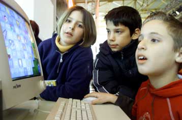 Αύξηση των πωλήσεων αρχείων μουσικής και βίντεο κατά 80,6% στη Βρετανία