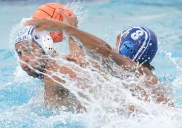 Στην επόμενη φάση του LEN Trophy προκρίθηκαν Πανιώνιος και Βουλιαγμένη