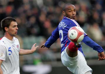 Έκοψε εισιτήριο η Γερμανία, η Σκωτία διατηρείται πρώτη, ρεκόρ του Ανρι, διεκόπη ματς