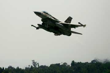 Στόχο πυρηνικό αντιδραστήρα υπό κατασκευή είχε η επιδρομή του Ισραήλ στη Συρία