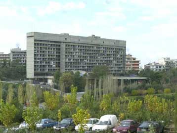 Αντιδράσεις για τη φύλαξη της φοιτητικής εστίας του ΕΜΠ από ιδιωτική εταιρεία