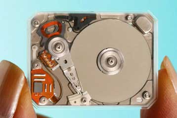 Μικροσκοπικές κεφαλές υπόσχονται την «εποχή των Terabyte» στους σκληρούς δίσκους