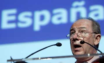 Υπερτιμημένο, με περιθώρια υποτίμησης βλέπει το δολάριο ο διευθυντής του ΔΝΤ