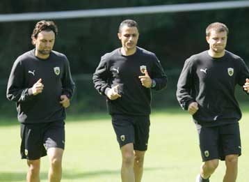 Λαγός, Χετεμάι και Καπετάνος ξανά στις προπονήσεις της ΑΕΚ