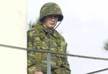 Κάμερες για τη φύλαξη των στρατοπέδων λόγω μειωμένου προσωπικού