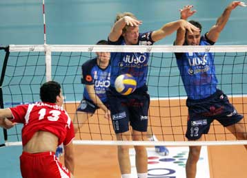 Στις μάχες του Champions League ρίχνονται Ηρακλής, Παναθηναϊκός, Ολυμπιακός