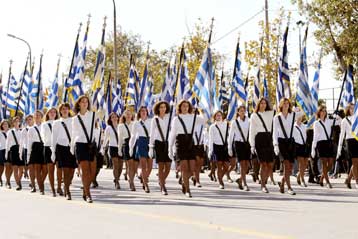 Καταγγελίες για πιέσεις σε «αντιρρησίες» μαθητές να συμμετάσχουν στην παρέλαση