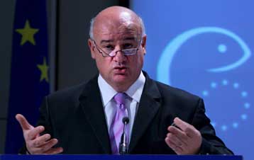 Μέτρα προστασίας των οικοσυστημάτων σε βαθιά νερά προτείνει η Κομισιόν