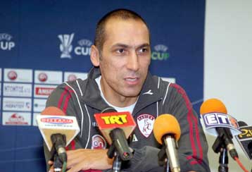 Θα πάμε στο ΟΑΚΑ, όπως πήγαμε στο «Ίγουντ Παρκ», τονίζει ο Δώνης