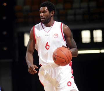 «Κατοστάρα» του Ολυμπιακού επί του Αιγάλεω πριν το τζάμπολ της Α1